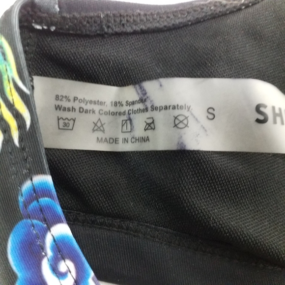 Shein Chinese Dragon Print Bikini top - Picture 11 of 12